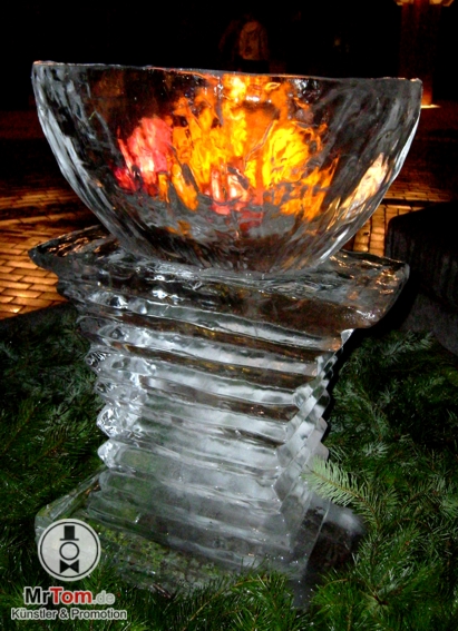 Feuer in Eisschale  Feuer und Eis  Fire and Ice